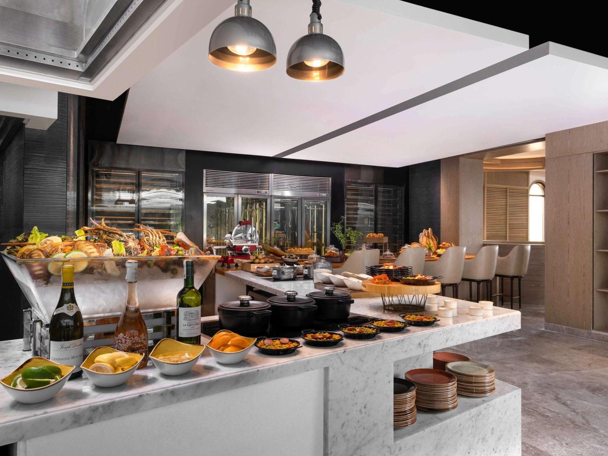 Admiral Hotel Manila - Mgallery Collection 외부 사진